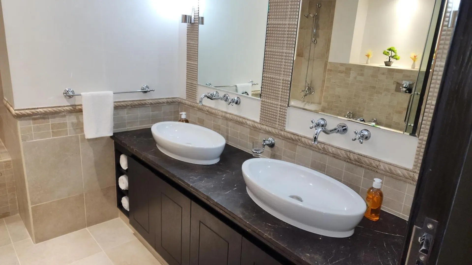 Jumeirah Golf Estates - Whispering Pines By Golden Casa Dubai United Arab Emirates